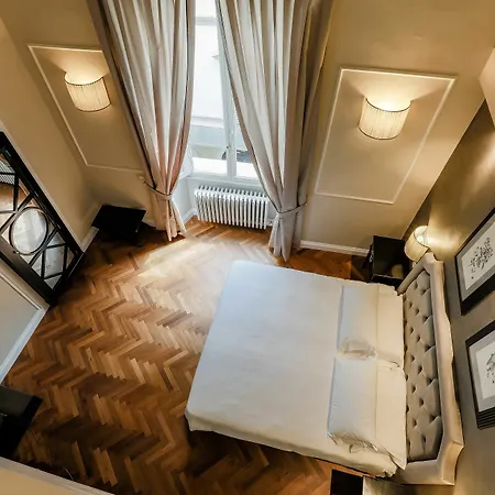 Relais Tosinghi Πανσιόν